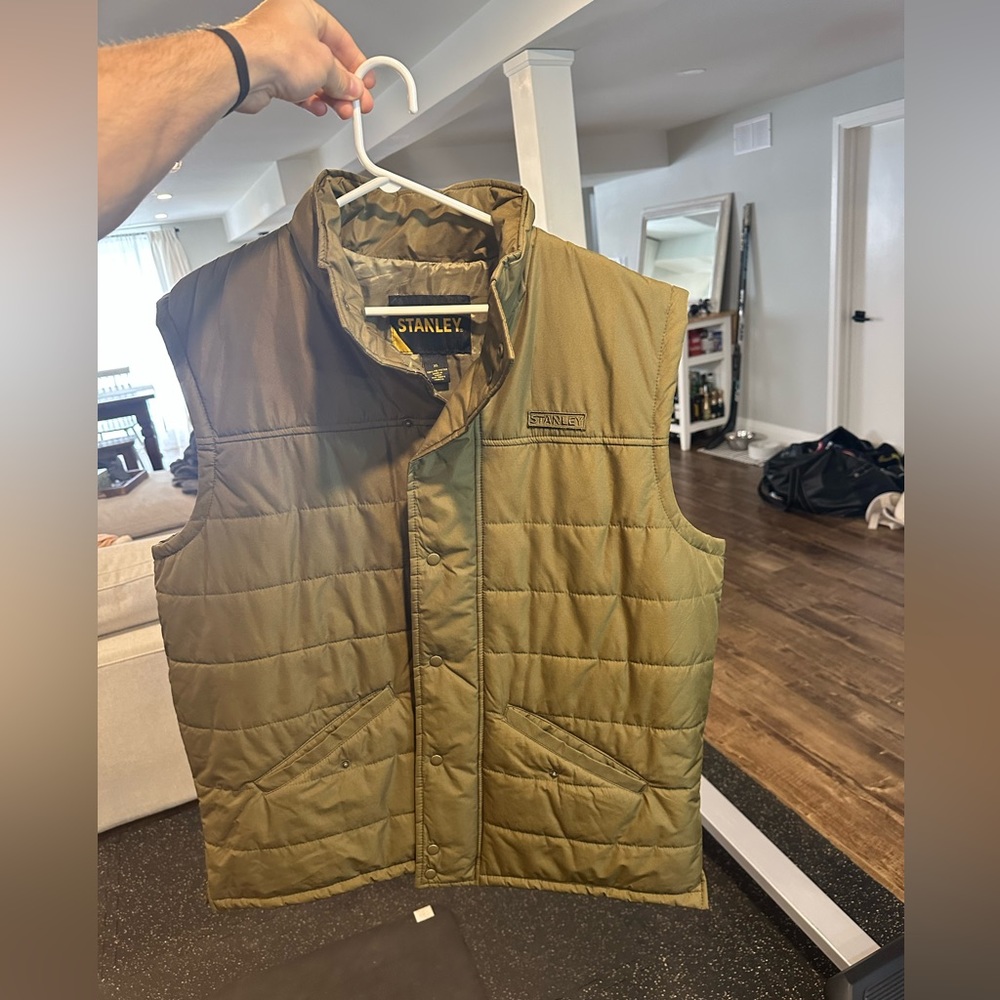 Stanley Vest